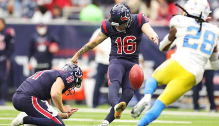 DD99EE36-9183-4633-B258-F9EAC2A3202B